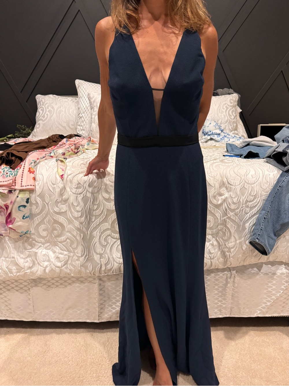 Dress the Population Navy Plunge V Evening Gown